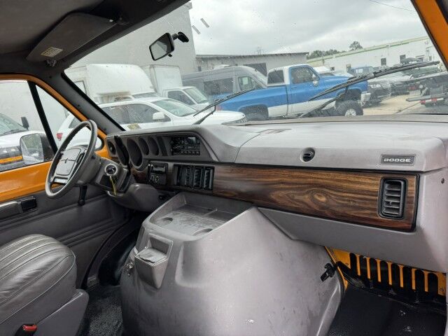 1997 Dodge 3500 Ram Passenger Wagon Henrico VA 1997 Dodge 3500 Ram Passenger Wagon Henrico VA