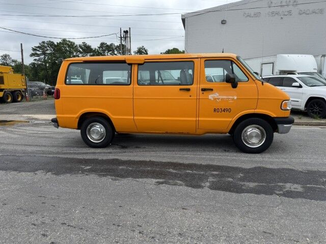 1997 Dodge 3500 Ram Passenger Wagon Henrico VA 1997 Dodge 3500 Ram Passenger Wagon Henrico VA