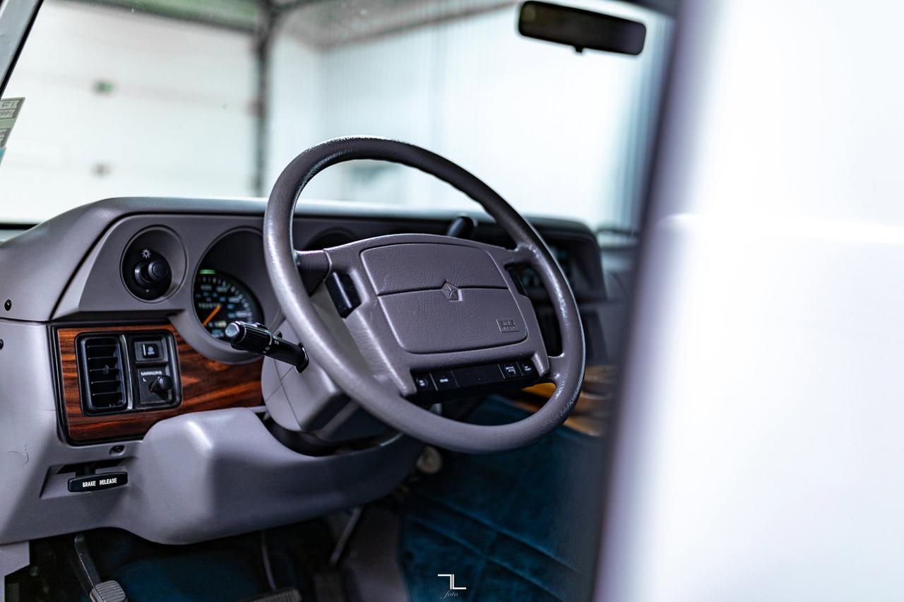 1997 Dodge Ram B3500 Leisure Travel Camper Van Red Deer AB