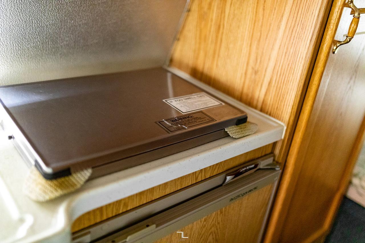 1997 Dodge Ram B3500 Leisure Travel Camper Van Red Deer AB