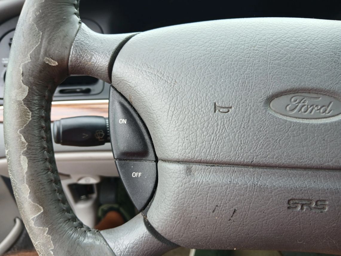 1997 Ford Crown Victoria LX Sedan 4D Maitland FL