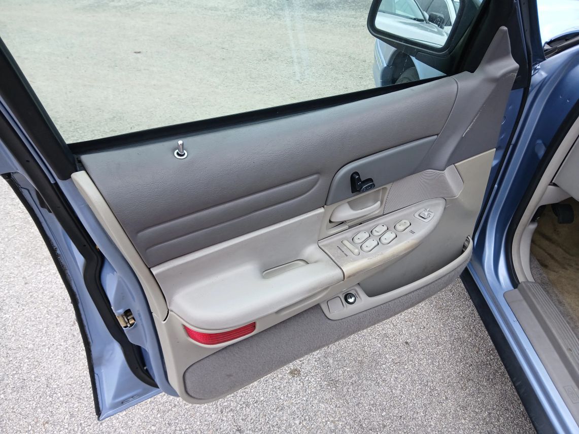 1997 Ford Crown Victoria LX Sedan 4D Maitland FL