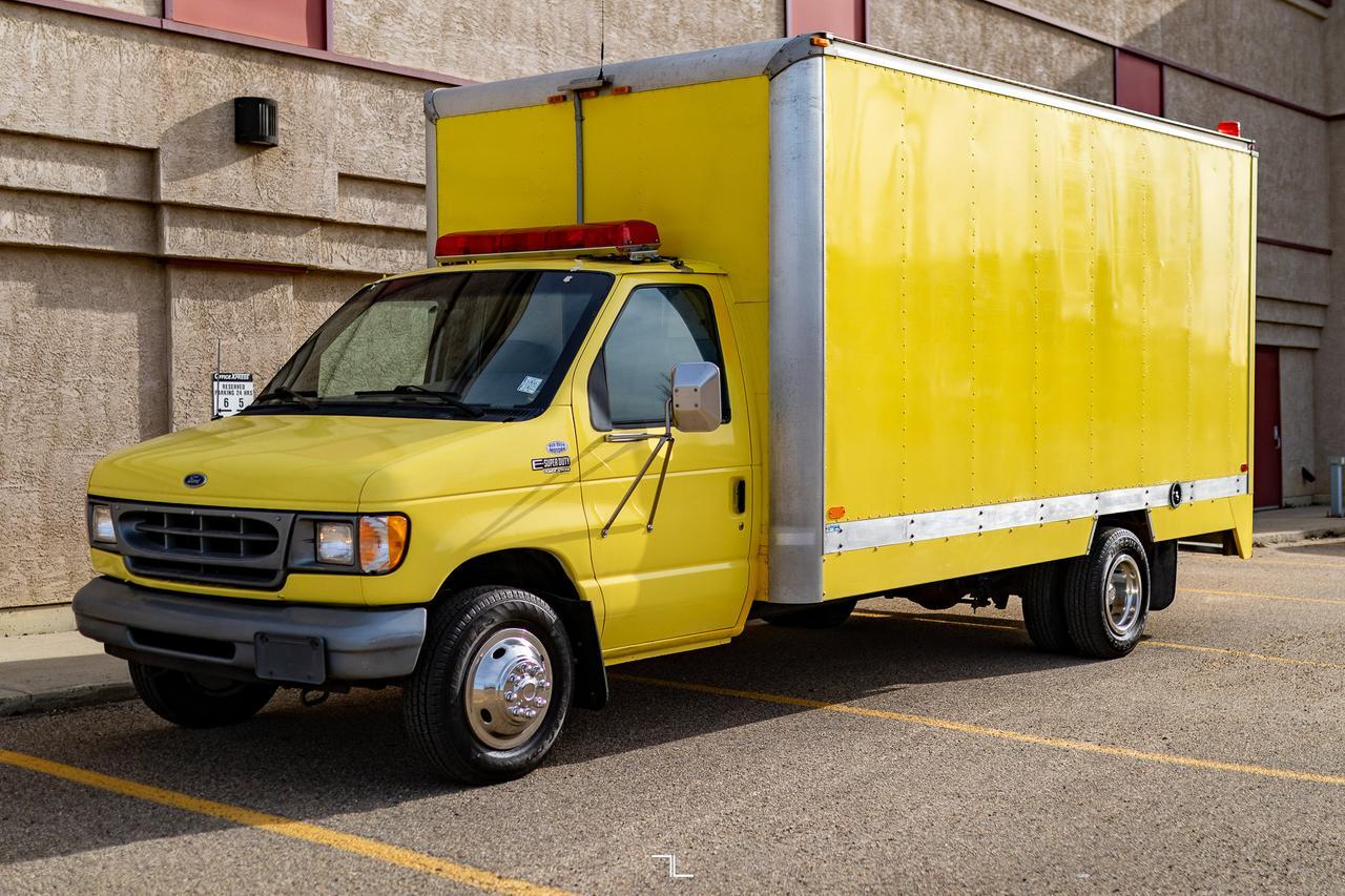 1997 Ford E-450 Cube Van Powerstroke Diesel Red Deer AB