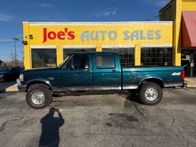 1997 Ford F-250 XL HD Crew Cab 4WD