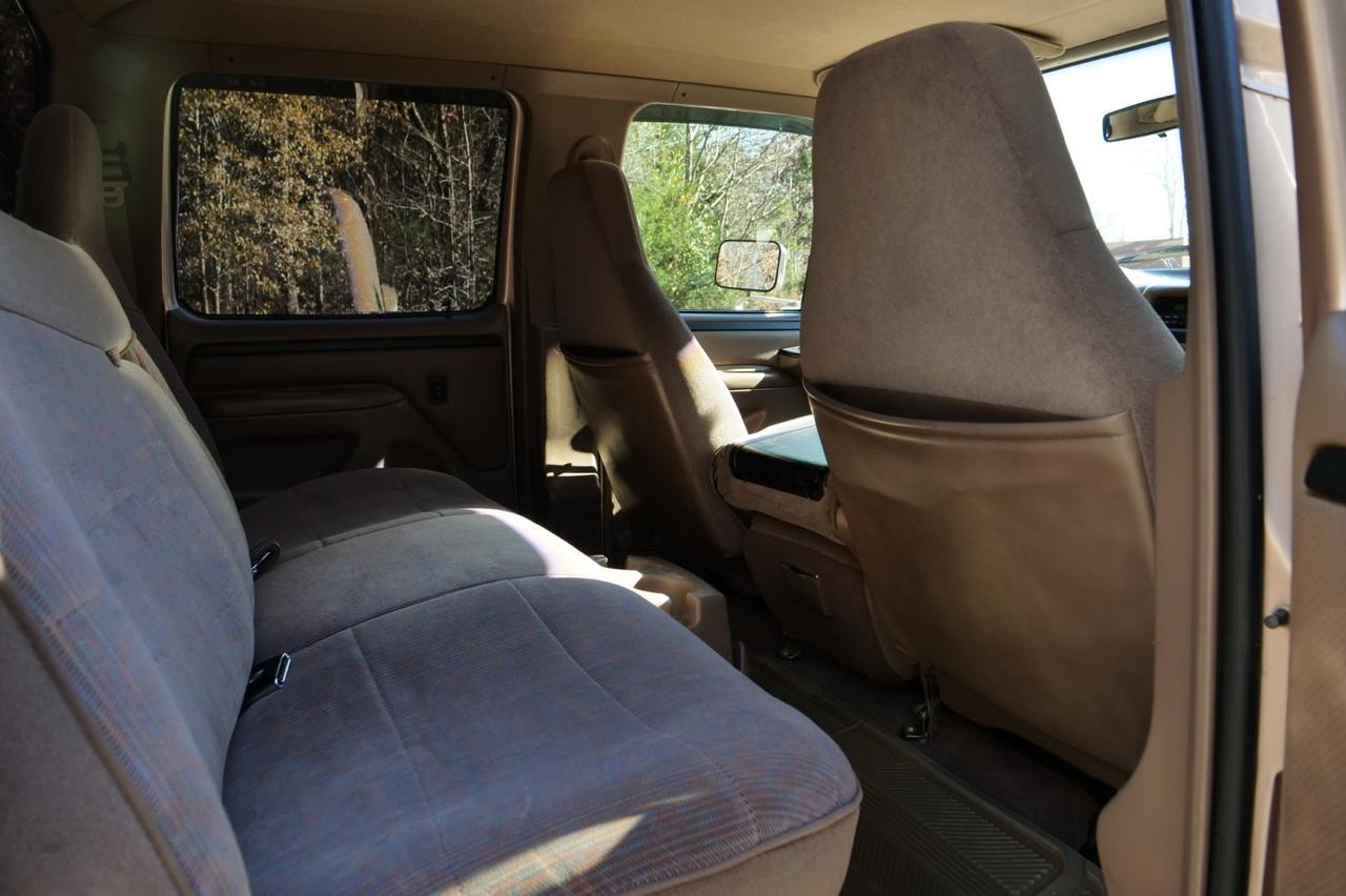 1997 Ford F-350 XLT / DRW / Long Bed / Dual Fuel Tanks! Lincolnton NC