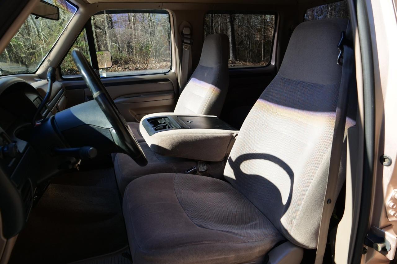 1997 Ford F-350 XLT / DRW / Long Bed / Dual Fuel Tanks! Lincolnton NC