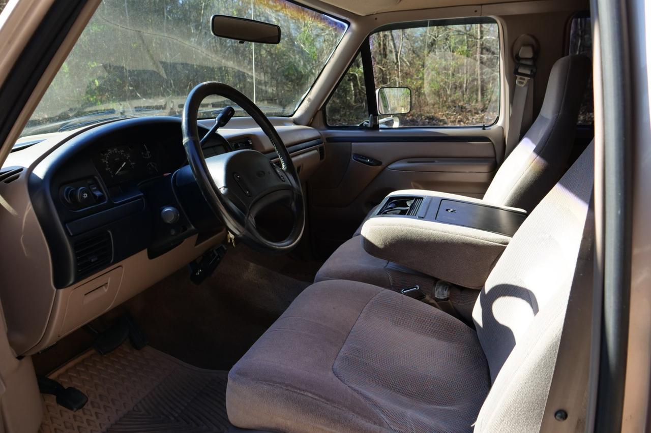 1997 Ford F-350 XLT / DRW / Long Bed / Dual Fuel Tanks! Lincolnton NC