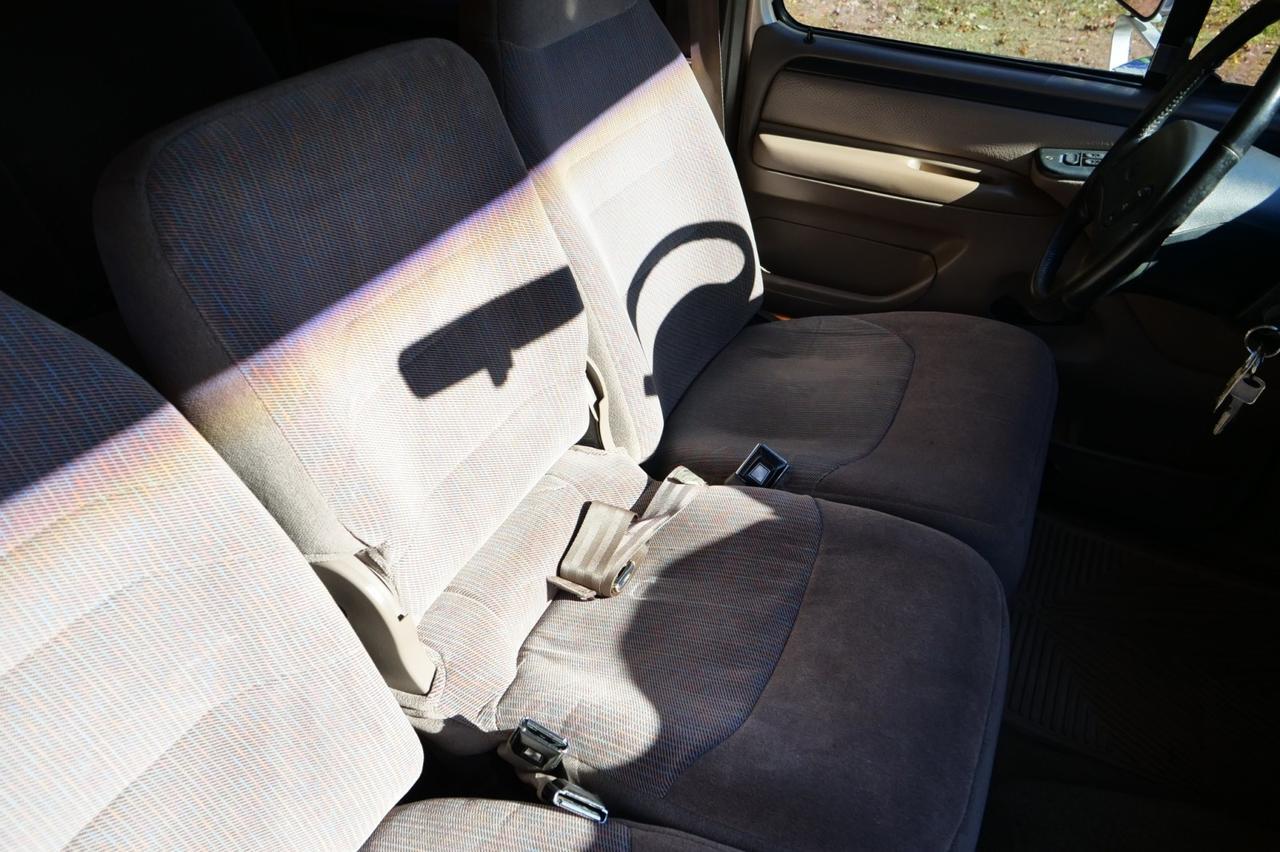 1997 Ford F-350 XLT / DRW / Long Bed / Dual Fuel Tanks! Lincolnton NC