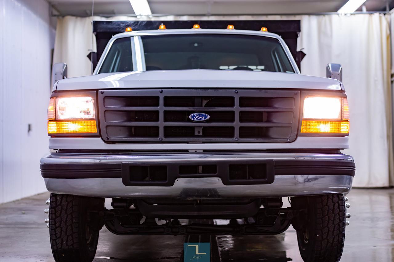 1997 Ford F-450 4x2 Reg Cab XLT Dump Box 7.3L Powerstroke Diesel Red Deer AB