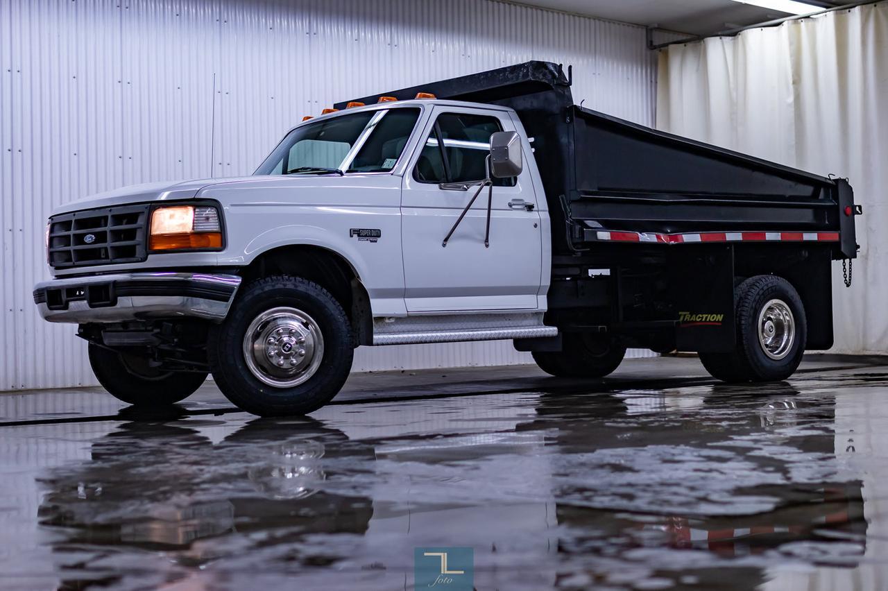 1997 Ford F-450 4x2 Reg Cab XLT Dump Box 7.3L Powerstroke Diesel Red Deer AB