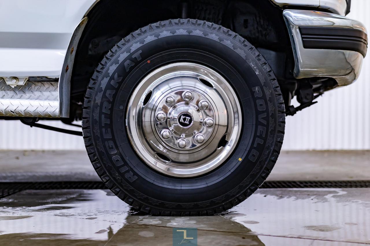 1997 Ford F-450 4x2 Reg Cab XLT Dump Box 7.3L Powerstroke Diesel Red Deer AB