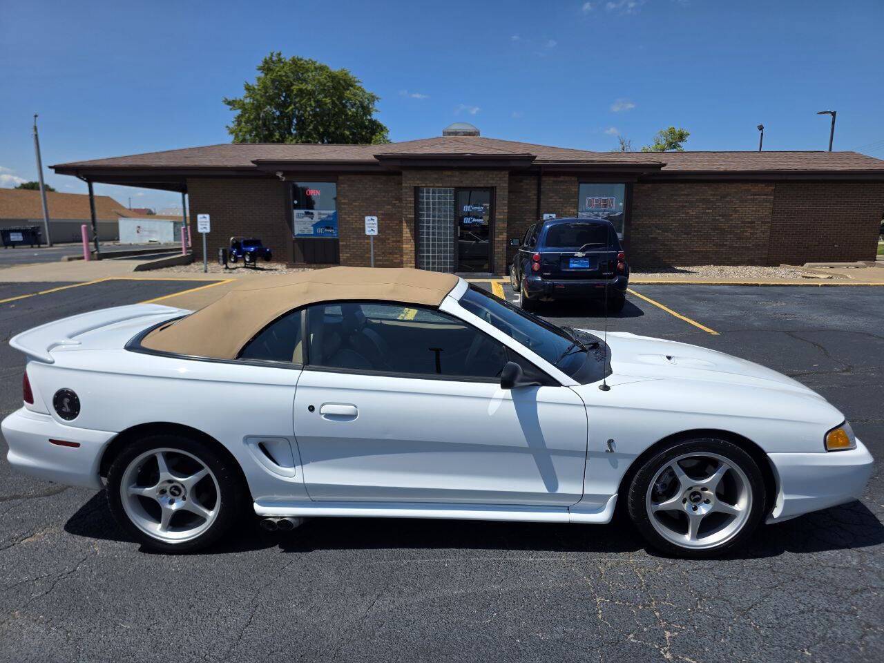 1997 Ford Mustang SVT Cobra Base 2dr Convertible Eldridge IA