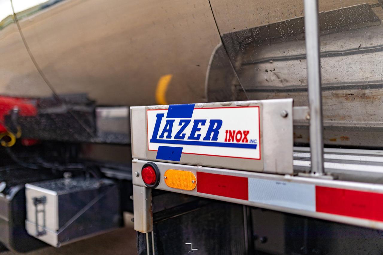 1997 Freightliner FL80 Water Tank Truck Diesel Red Deer AB