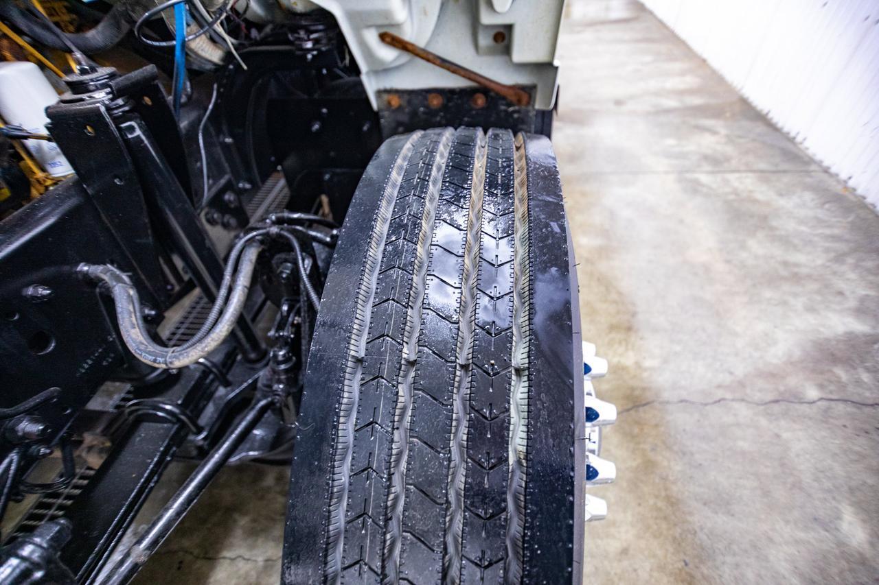 1997 GMC C7500 Daycab Dump/Plow Truck Diesel Manual Red Deer AB