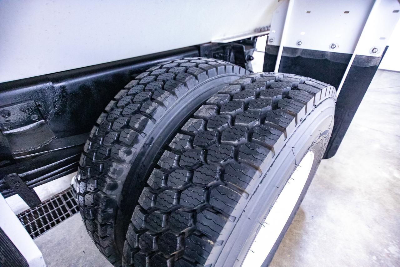 1997 GMC C7500 Daycab Dump/Plow Truck Diesel Manual Red Deer AB