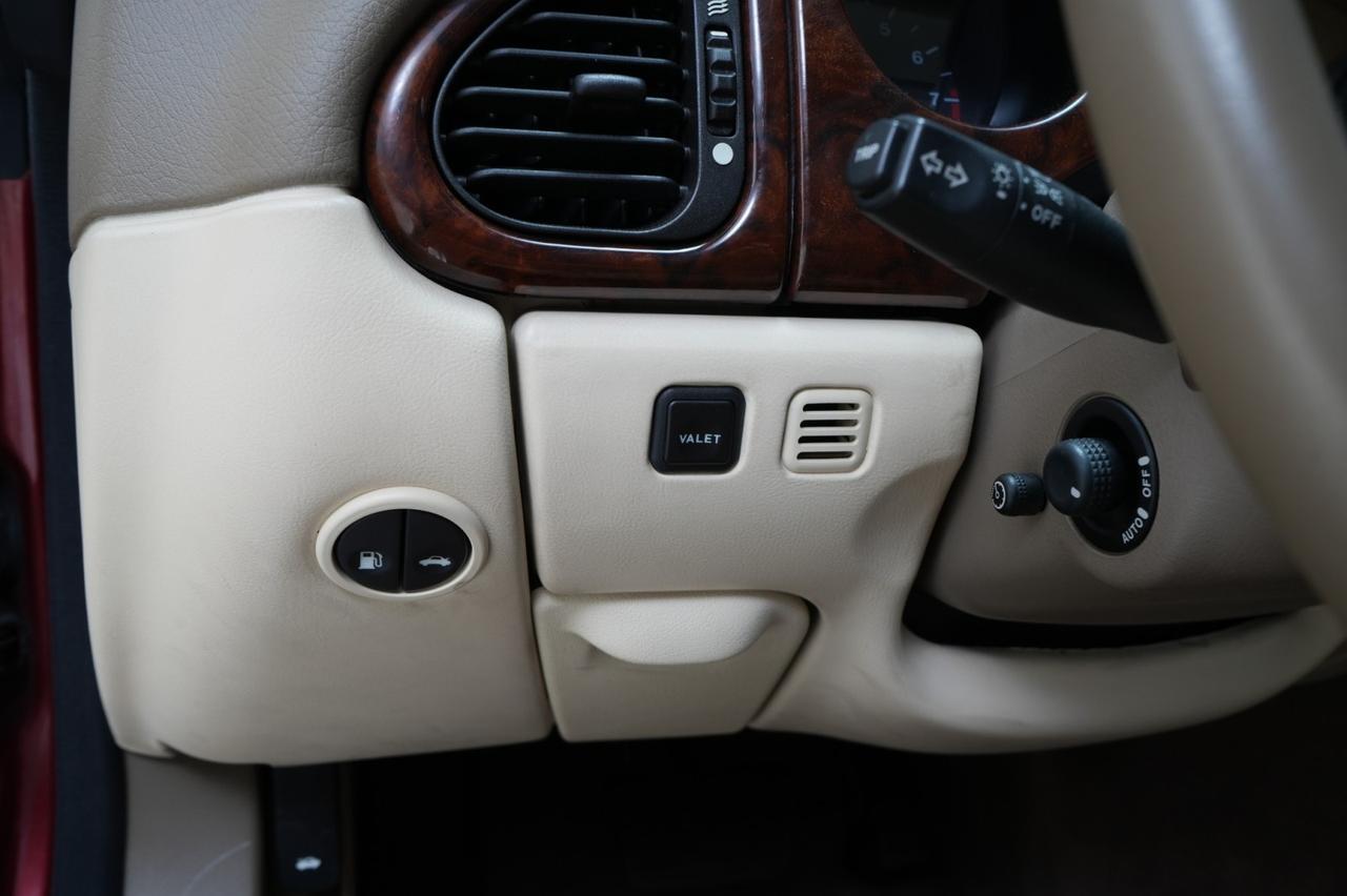 1997 Jaguar XK8 Convertible V8 West Chester PA