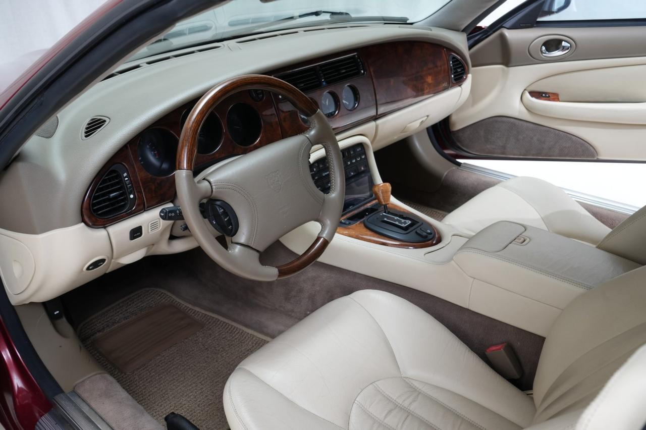 1997 Jaguar XK8 Convertible V8 West Chester PA