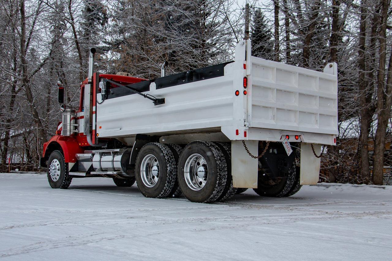 1997 Kenworth T-800 T/A Dump Truck CAT Diesel Red Deer AB