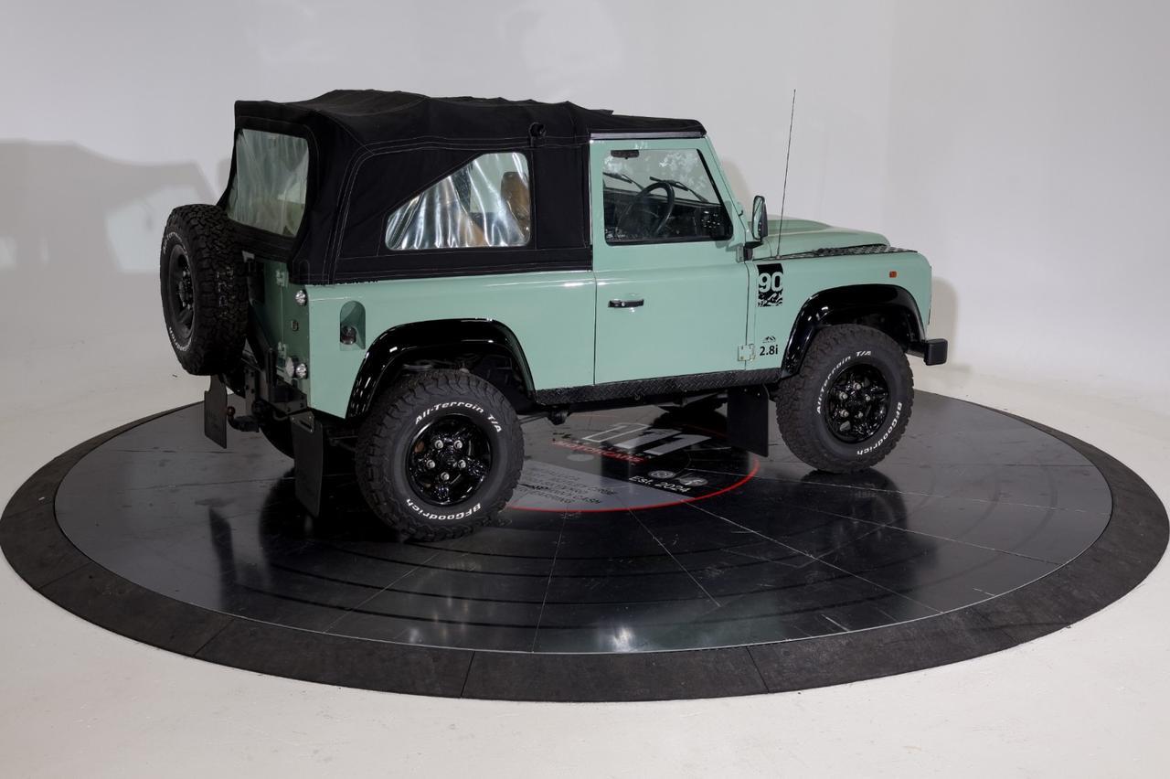 1997 Land Rover Defender 90 2.8I M52 5-Speed One Owner Very Clean Franklin TN