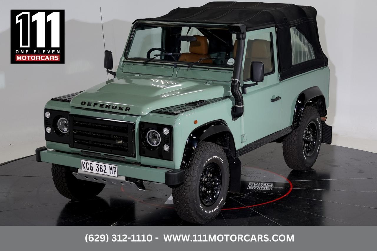 1997 Land Rover Defender 90 2.8I M52 5-Speed One Owner Very Clean