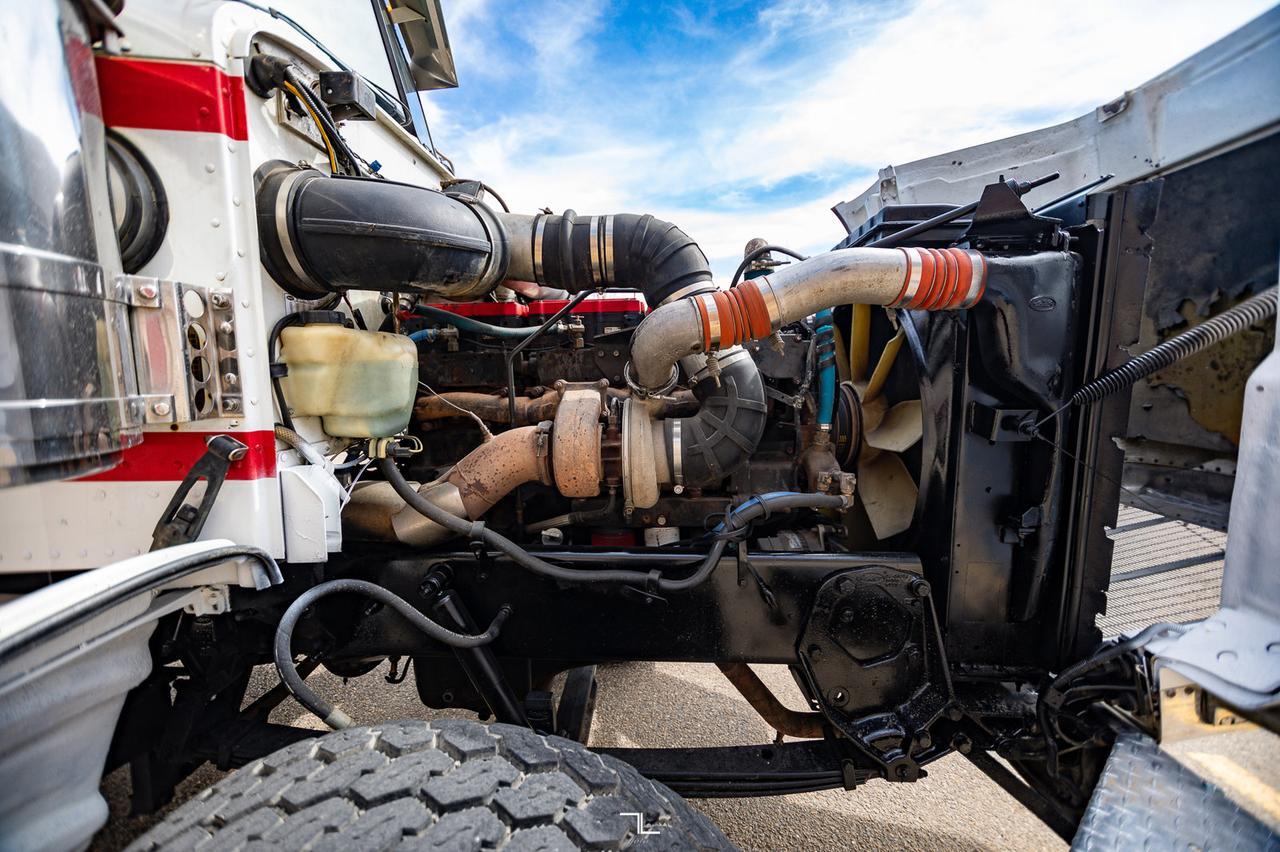 1997 Peterbilt 378 Winch Tractor Sleeper Heavy Spec Red Deer AB