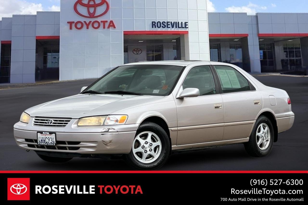 1997 Toyota Camry LE