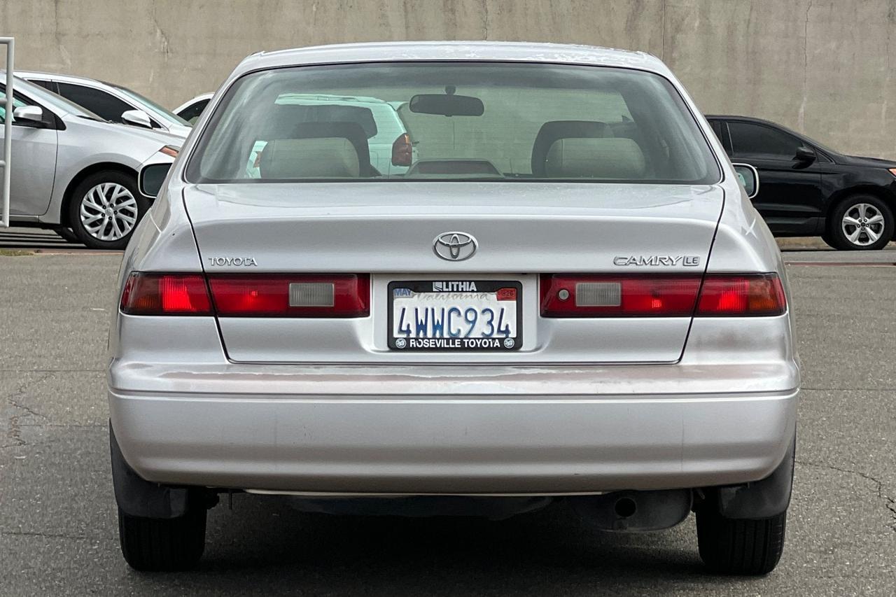 1997 Toyota Camry LE Roseville CA