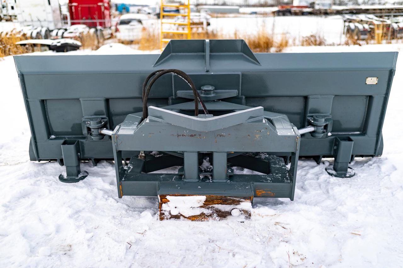 1998 Case 621B XT Wheel Loader Bucket Diesel with 4 Attachments Red Deer AB
