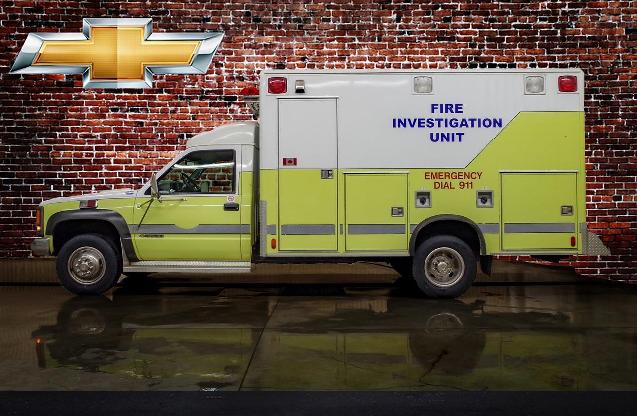 1998 Chevrolet C/K 3500 4X4 DRW AMBULANCE