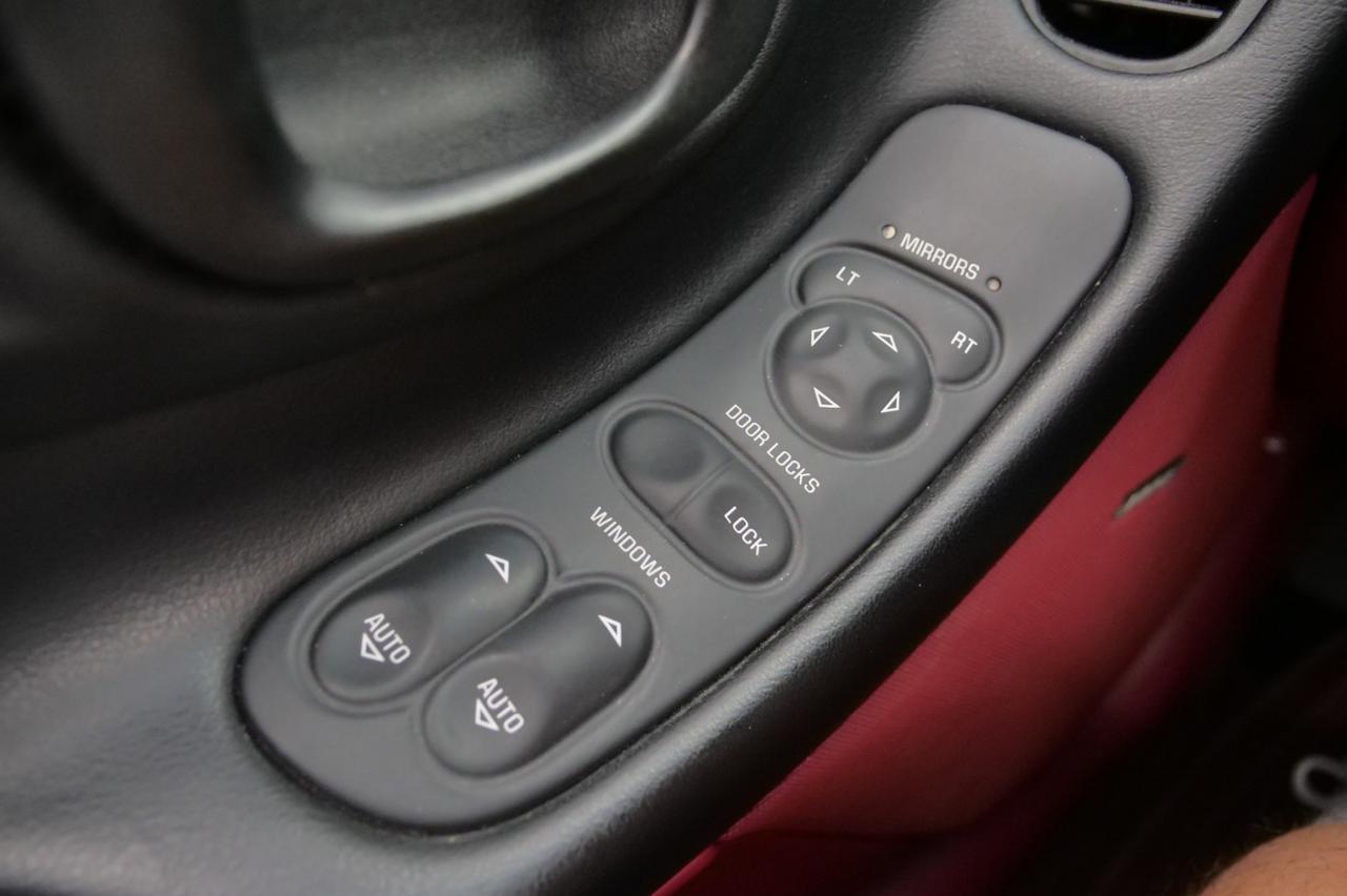 1998 Chevrolet Corvette Convertible / Bose Sound / 5.7L V8! Lincolnton NC