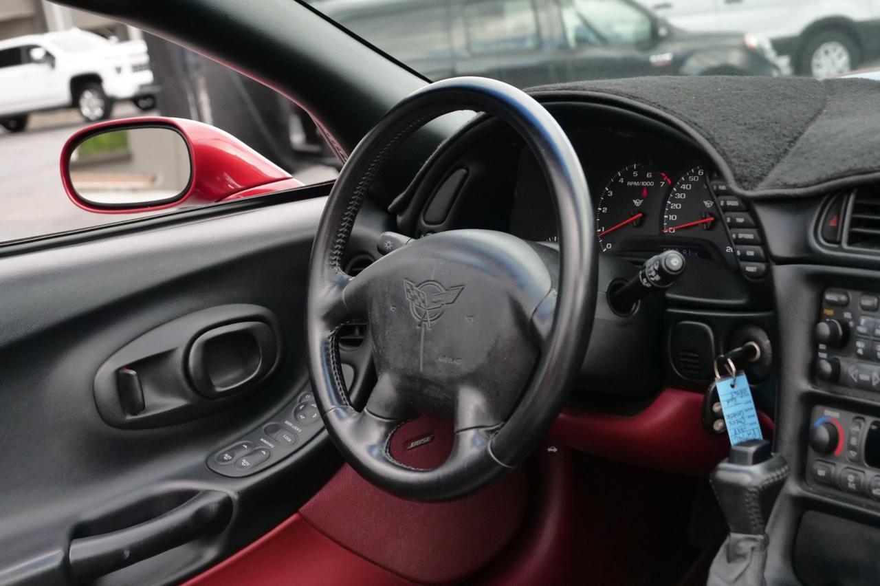 1998 Chevrolet Corvette Convertible / Bose Sound / 5.7L V8! Lincolnton NC