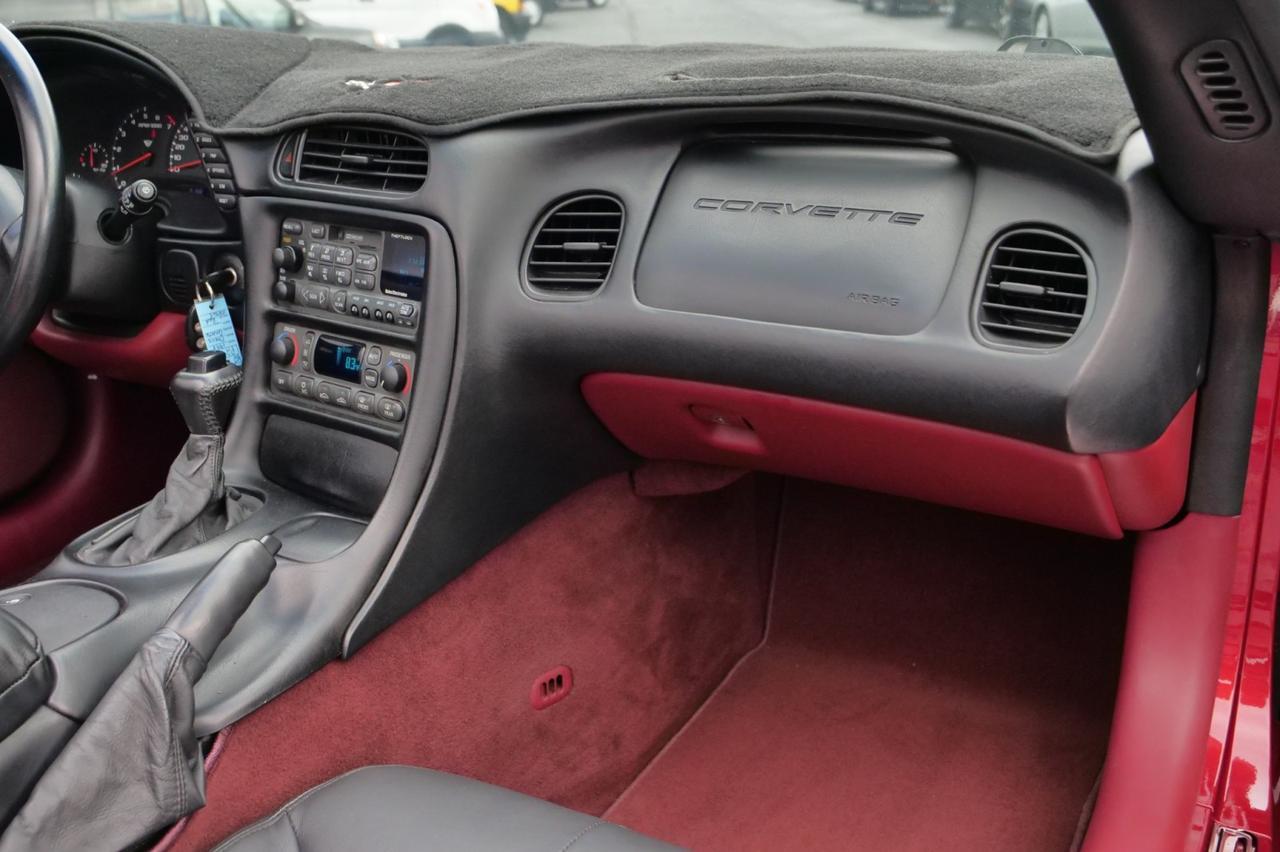 1998 Chevrolet Corvette Convertible / Bose Sound / 5.7L V8! Lincolnton NC