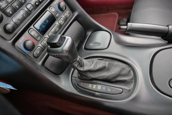 1998 Chevrolet Corvette photo 39