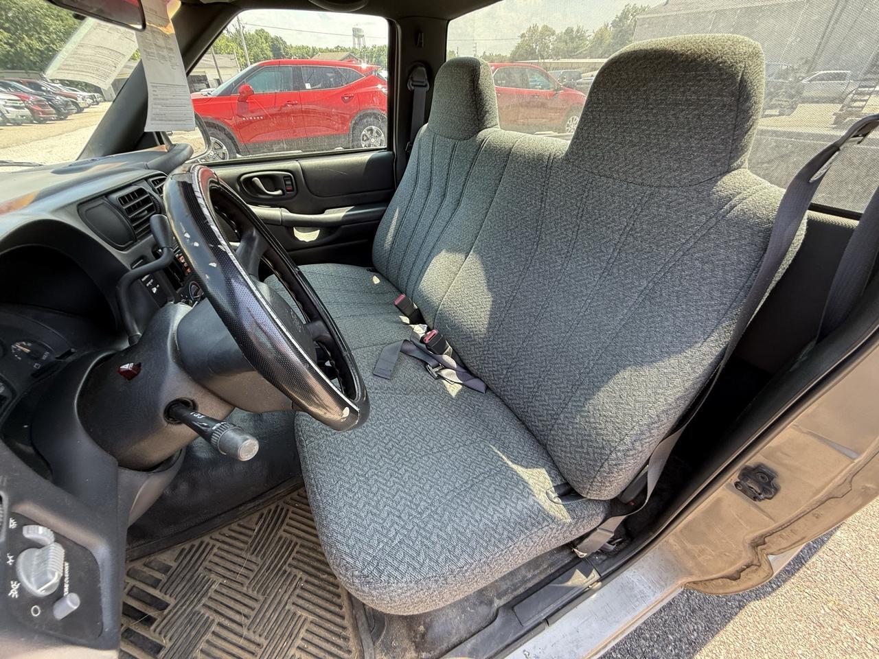 1998 Chevrolet S-10 Base Crestwood KY