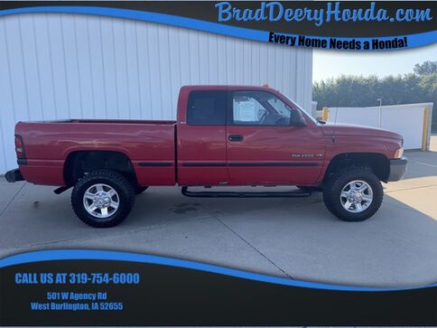 1998_Dodge_Ram 2500_Laramie SLT_ West Burlington IA