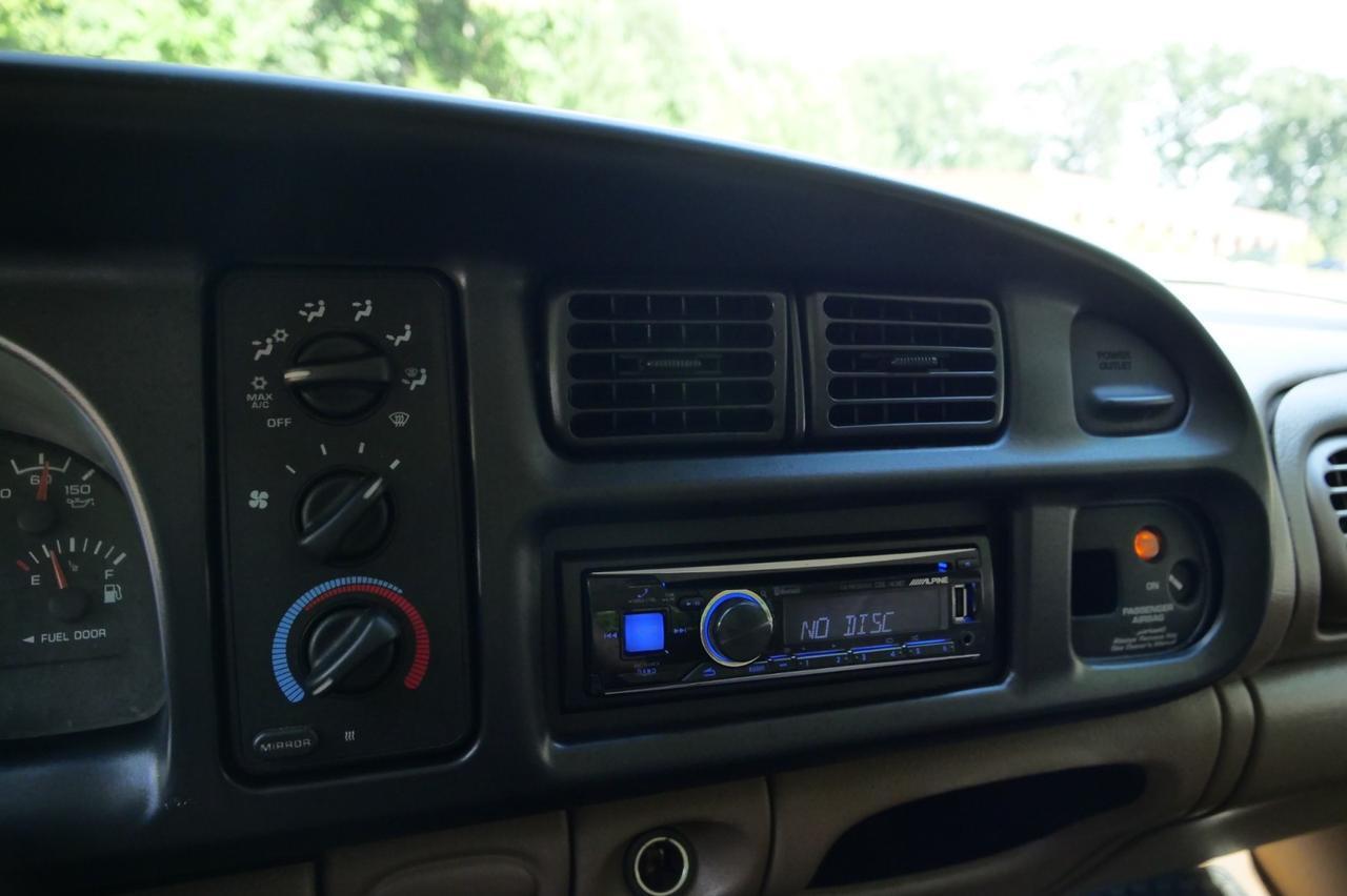 1998 Dodge Ram 3500 LARAMIE SLT 4x4 / DRW / Turbo Diesel / Manual! Lincolnton NC