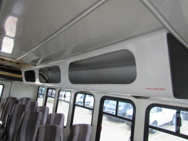 1998 Ford Econoline E450 Plano TX