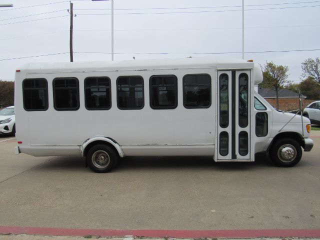 1998 Ford Econoline E450 Plano TX