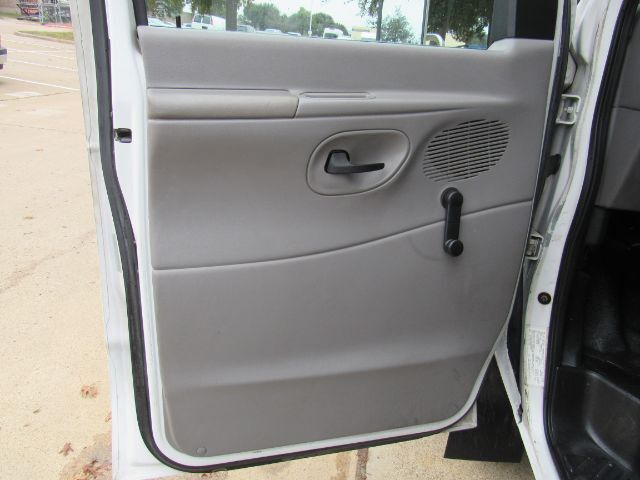 1998 Ford Econoline E450 Plano TX
