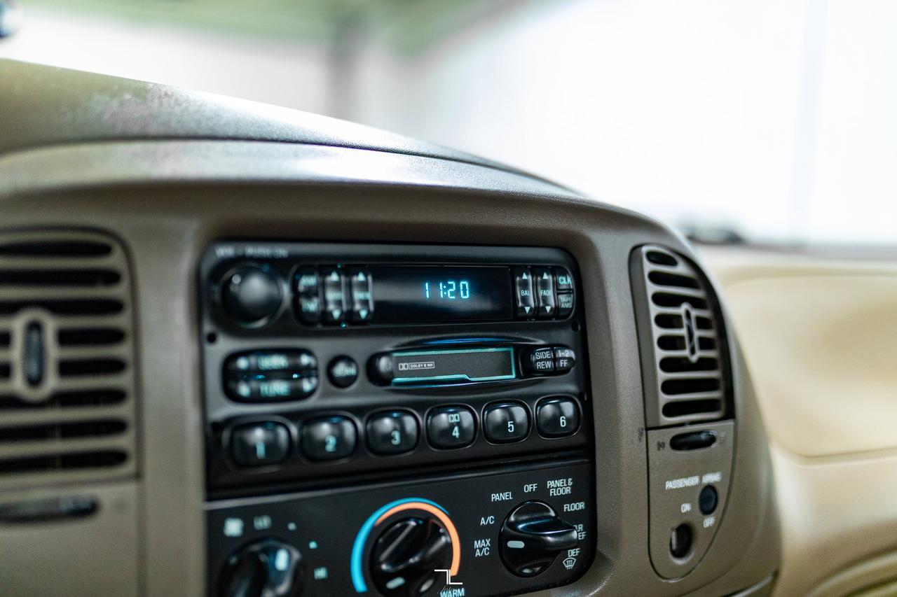 1998 Ford F-150 4x2 Reg Cab XLS Short Box Red Deer AB