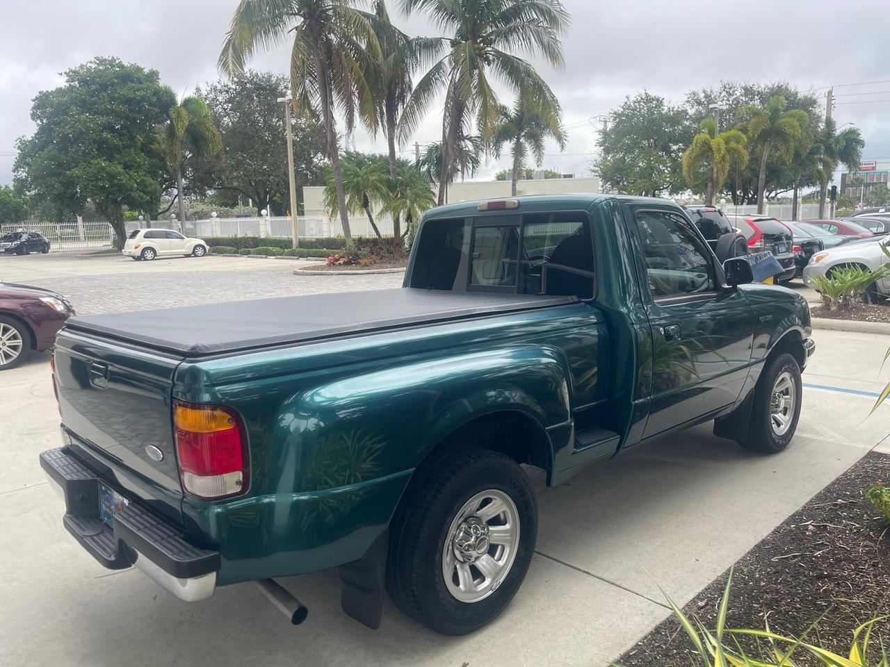 1998 Ford Ranger XL LOW MILES 4 CYL LOW MILES Pompano Beach FL