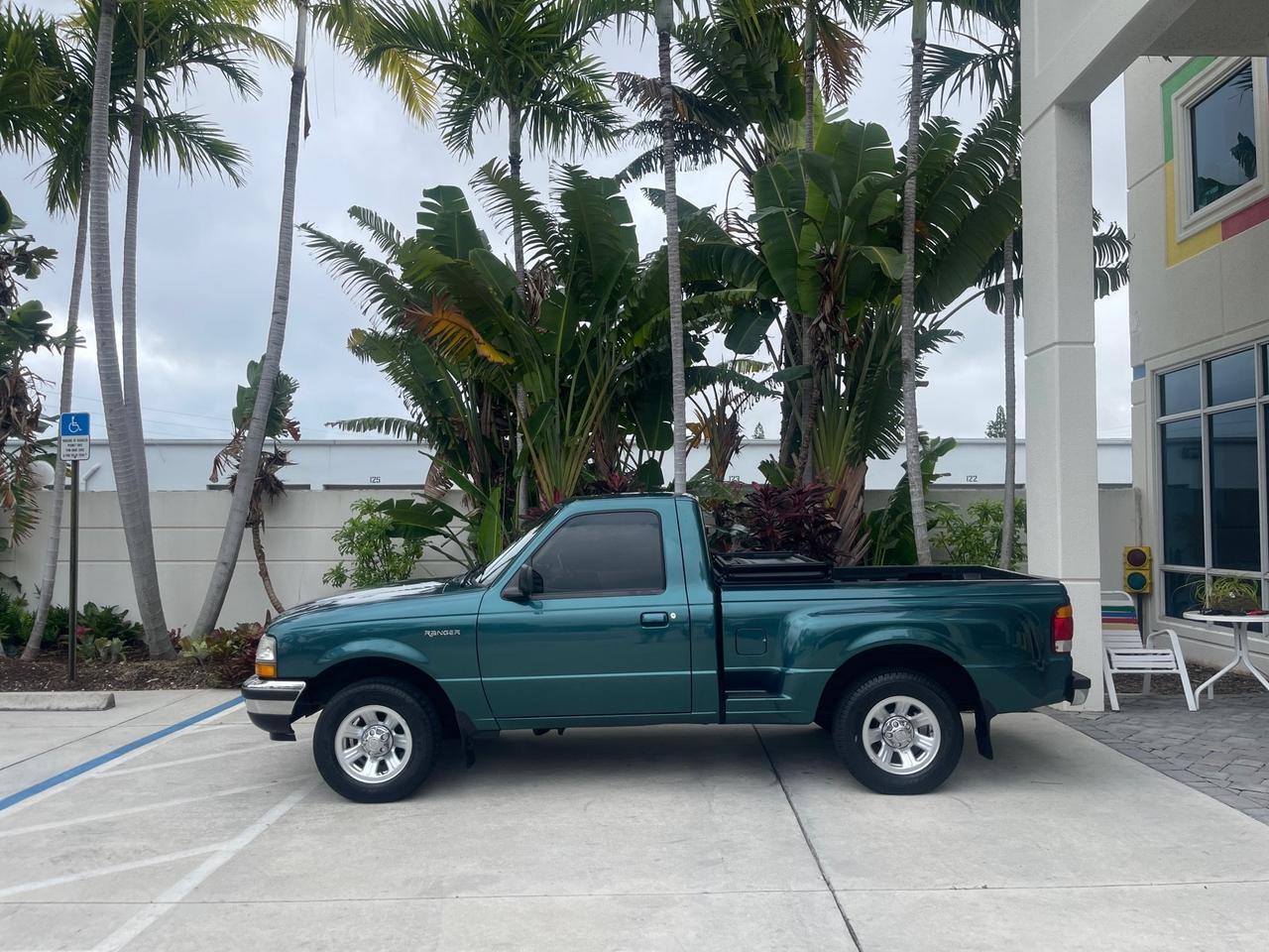 1998 Ford Ranger XL LOW MILES 4 CYL LOW MILES Pompano Beach FL