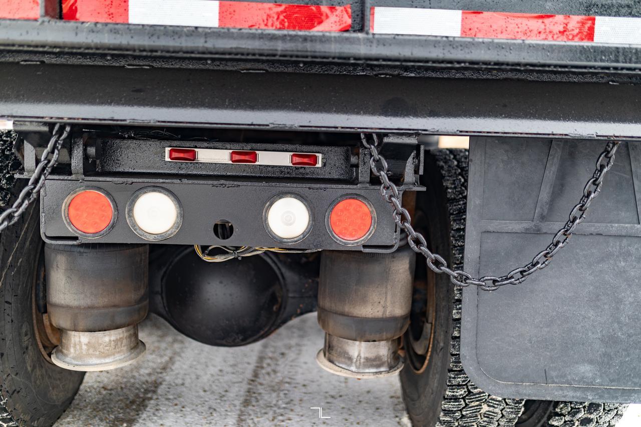 1998 Freightliner FL80 Daycab Dump Truck Diesel Auto Red Deer AB