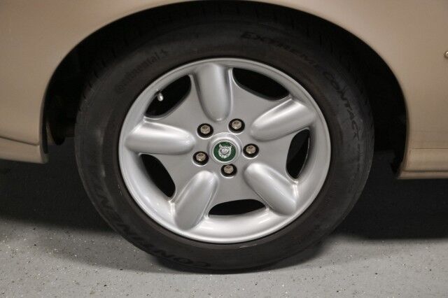 1998 Jaguar XK8 2dr Convertible Chicago IL