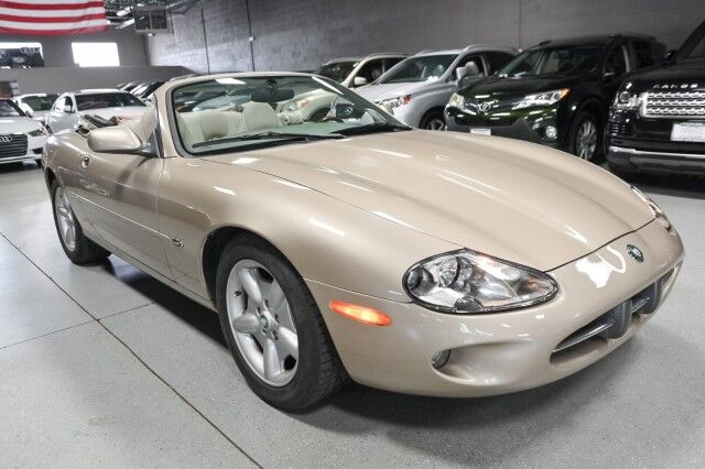 1998 Jaguar XK8 2dr Convertible Chicago IL