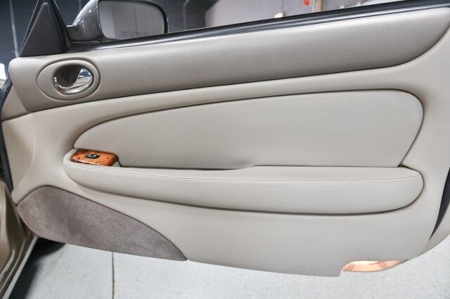 1998 Jaguar XK8 2dr Convertible Chicago IL