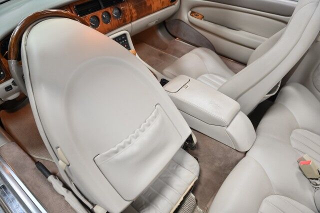 1998 Jaguar XK8 2dr Convertible Chicago IL
