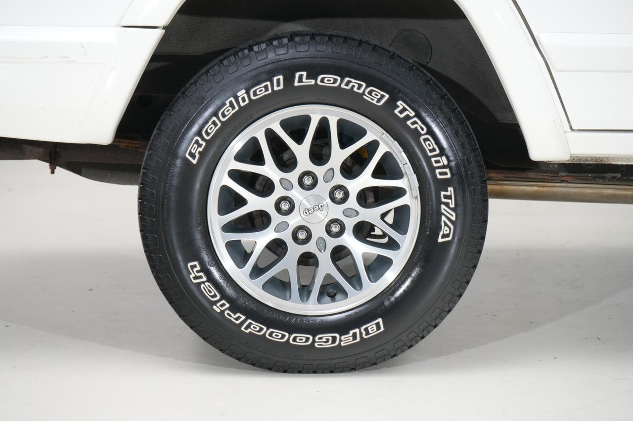 1998 Jeep Cherokee 4WD Limited West Chester PA