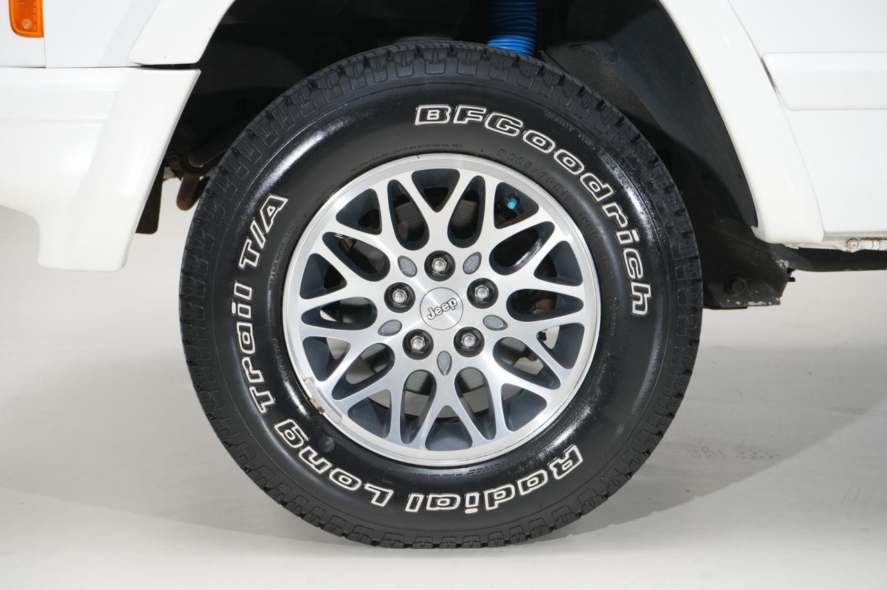 1998 Jeep Cherokee 4WD Limited West Chester PA