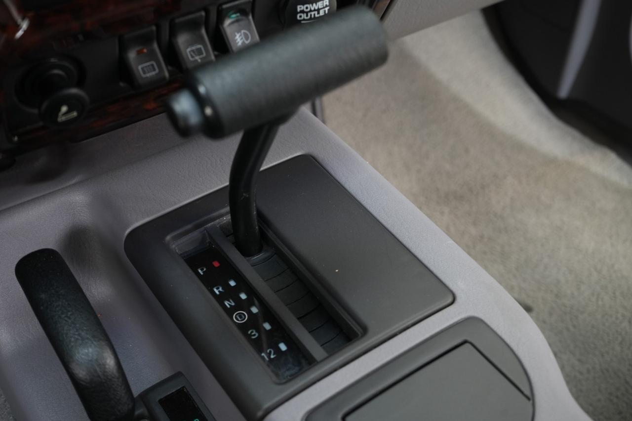 1998 Jeep Cherokee 4WD Limited West Chester PA